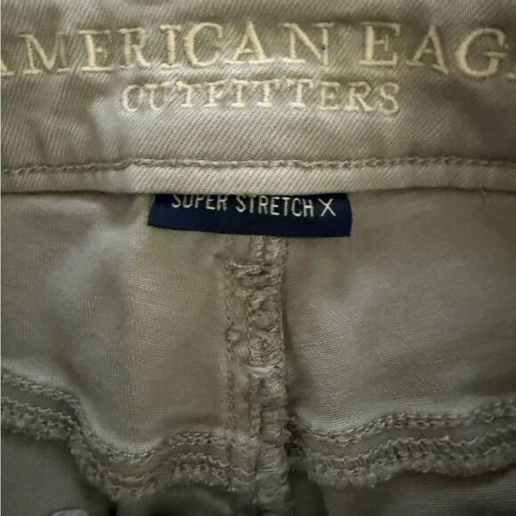 American Eagle Super Stretch X Women's Grey Distressed Jeggings Size 8 - Picture 9 of 10